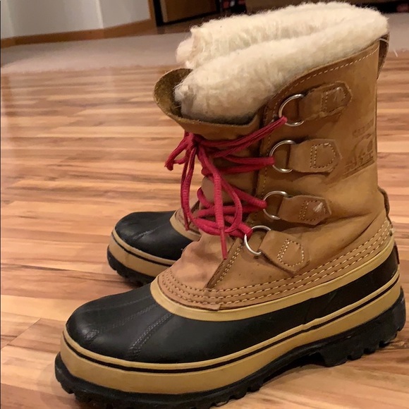 Sorel Winter Boots - Picture 3 of 5